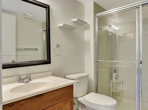 8891 Wiles Rd 102, Coral Springs FL 33067