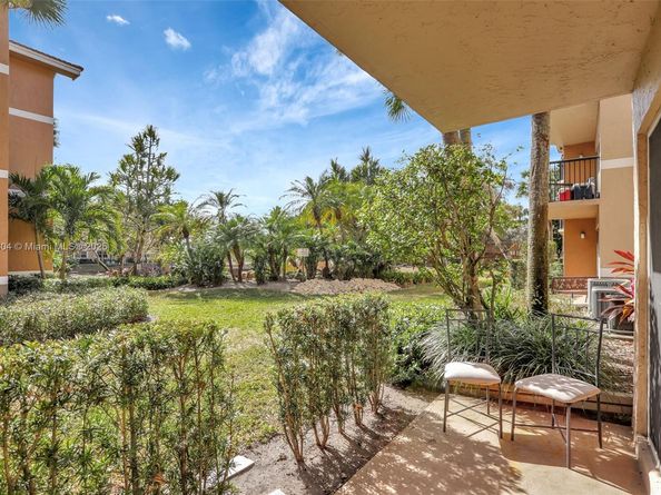 8891 Wiles Rd 102, Coral Springs FL 33067