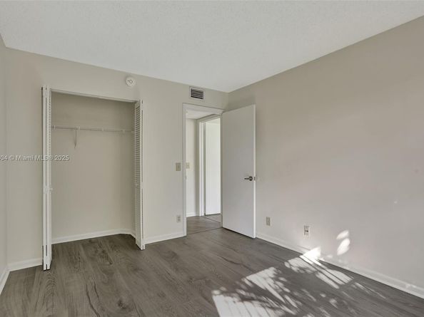 8891 Wiles Rd 102, Coral Springs FL 33067