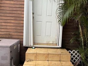 12850 SW 14th St, Miami FL 33184