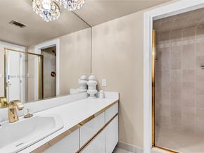 2881 NE 33rd Ct PHC, Fort Lauderdale FL 33306