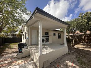 1361 NW 59th St, Miami FL 33142