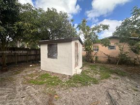 1361 NW 59th St, Miami FL 33142