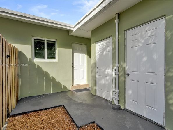 3033 NE 20th Ter, Fort Lauderdale FL 33306