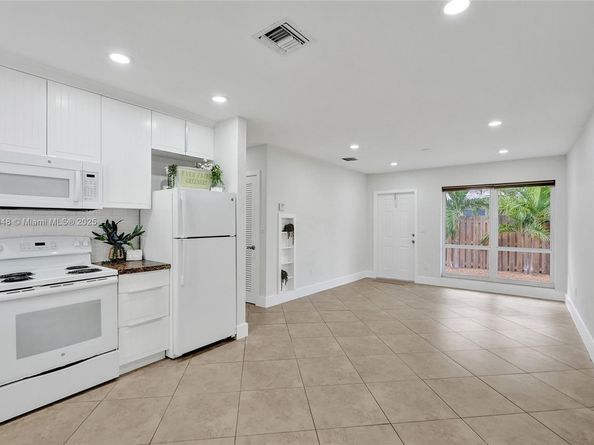 3033 NE 20th Ter, Fort Lauderdale FL 33306