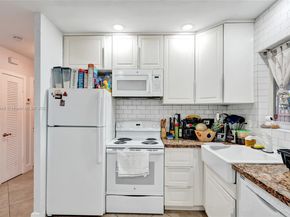 3033 NE 20th Ter, Fort Lauderdale FL 33306