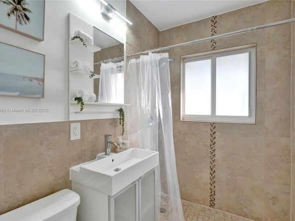 3033 NE 20th Ter, Fort Lauderdale FL 33306