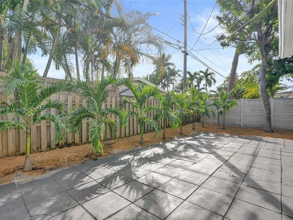 3033 NE 20th Ter, Fort Lauderdale FL 33306