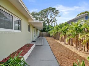 3033 NE 20th Ter, Fort Lauderdale FL 33306