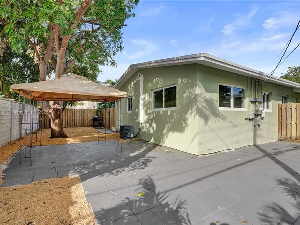 3033 NE 20th Ter, Fort Lauderdale FL 33306