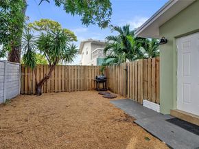 3033 NE 20th Ter, Fort Lauderdale FL 33306