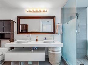 92 SW 3rd St 3012, Miami FL 33130