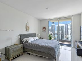 92 SW 3rd St 3012, Miami FL 33130