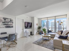 92 SW 3rd St 3012, Miami FL 33130