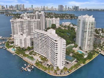 20 Island Ave