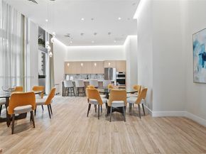 90 SW 3rd St 3810, Miami FL 33130