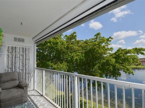 1401 SW 134th Way 402C, Pembroke Pines FL 33027