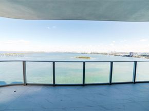 700 NE 24th Street 2501, Miami FL 33137