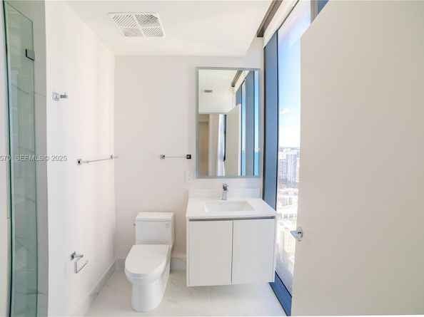 700 NE 24th Street 2501, Miami FL 33137