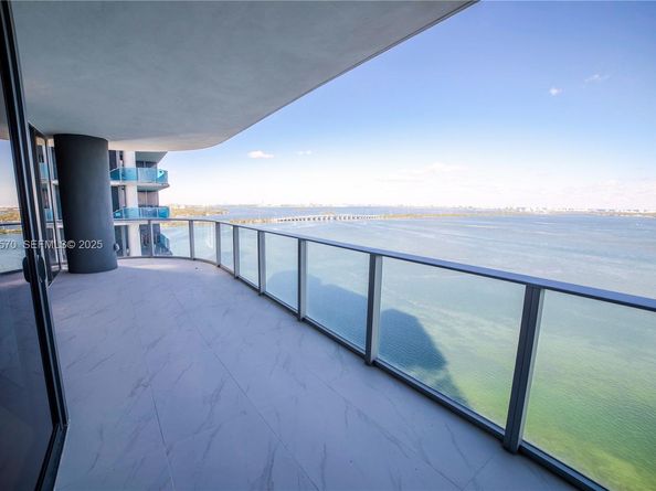 700 NE 24th Street 2501, Miami FL 33137