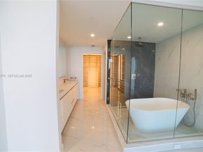 700 NE 24th Street 2501, Miami FL 33137