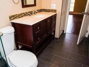 5570 NW 44th St 312A, Lauderhill FL 33319