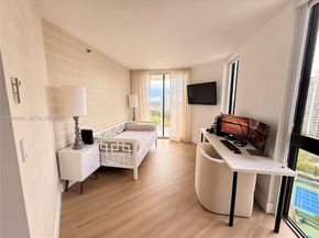 20185 E Country Club Dr 1907, Aventura FL 33180