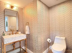 20185 E Country Club Dr 1907, Aventura FL 33180