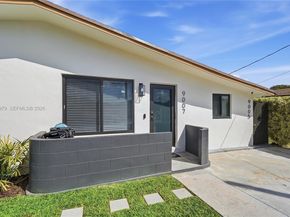 9007 SW 38th St, Miami FL 33165
