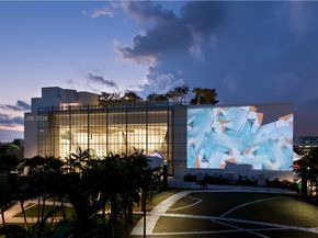 1729 Lenox Ave, Miami Beach FL 33139