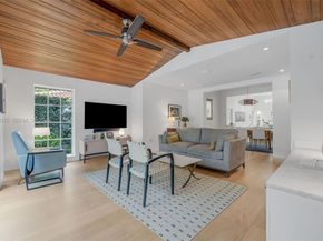 1729 Lenox Ave, Miami Beach FL 33139