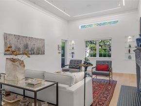1729 Lenox Ave, Miami Beach FL 33139