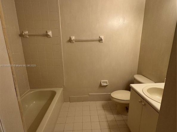 15882 SW 42nd St 25, Miramar FL 33027