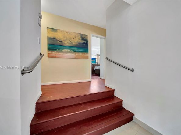 14925 NE 7th Ave, Miami FL 33161