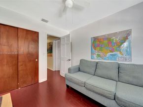 14925 NE 7th Ave, Miami FL 33161
