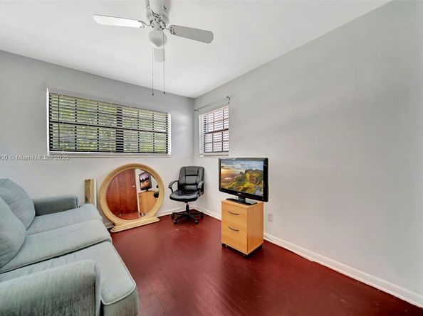 14925 NE 7th Ave, Miami FL 33161