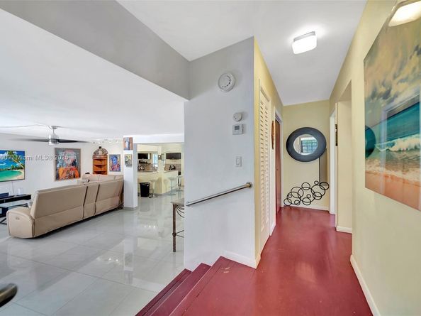 14925 NE 7th Ave, Miami FL 33161
