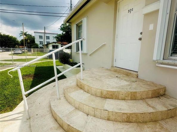 503 SW 29th Ct, Miami FL 33135