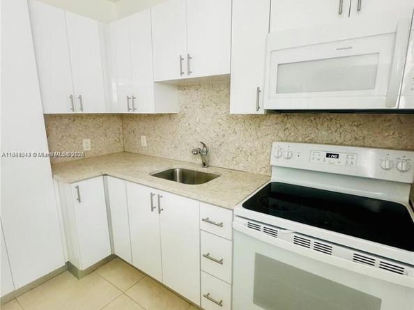 503 SW 29th Ct, Miami FL 33135