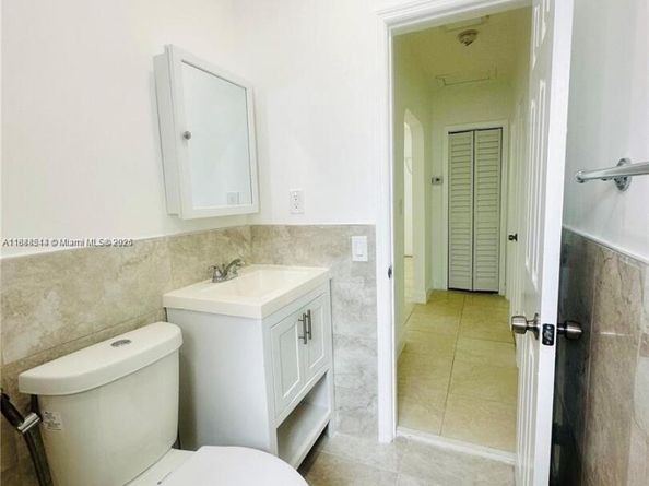 503 SW 29th Ct, Miami FL 33135