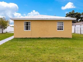 417 SW 3rd St, Hallandale Beach FL 33009