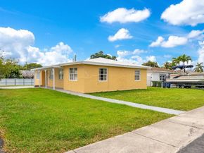 417 SW 3rd St, Hallandale Beach FL 33009