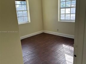 417 SW 3rd St, Hallandale Beach FL 33009