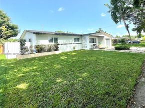210 SW 65th Way, Pembroke Pines FL 33023
