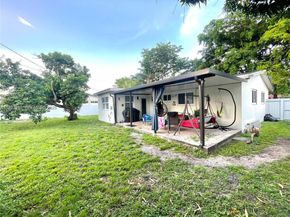 210 SW 65th Way, Pembroke Pines FL 33023