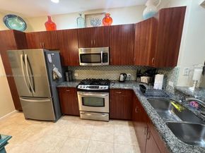3055 NW 126th Ave 219, Sunrise FL 33323
