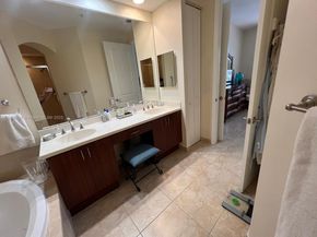 3055 NW 126th Ave 219, Sunrise FL 33323