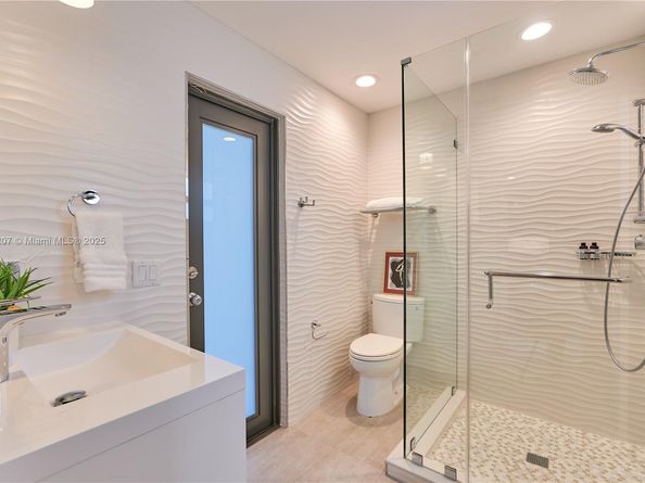 510 Birchwood Way, Weston FL 33326