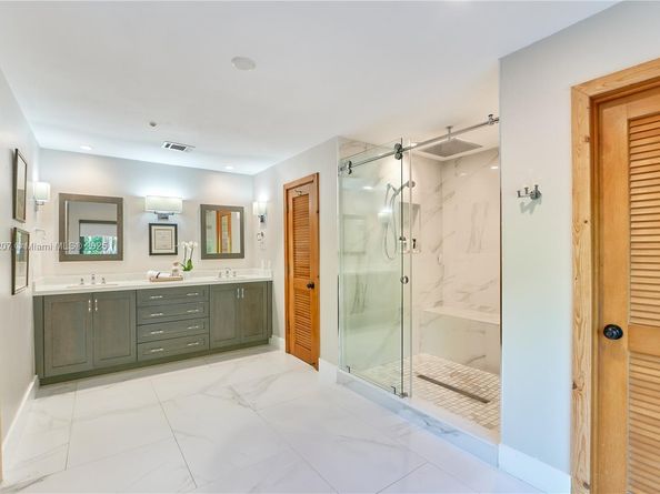510 Birchwood Way, Weston FL 33326