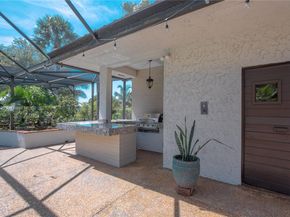 510 Birchwood Way, Weston FL 33326